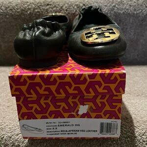 Tory Burch Reva Afrikan Veg Leather size 8.5 shoes color code 305. Original $235